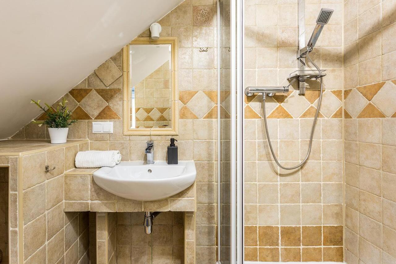 Tarlowska Apartment Krasków Eksteriør bilde